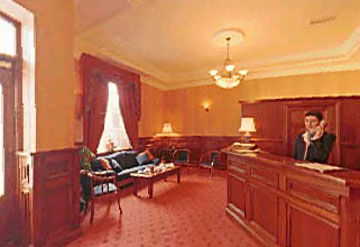 Best Western Belfry Hotel Уотърфорд Екстериор снимка